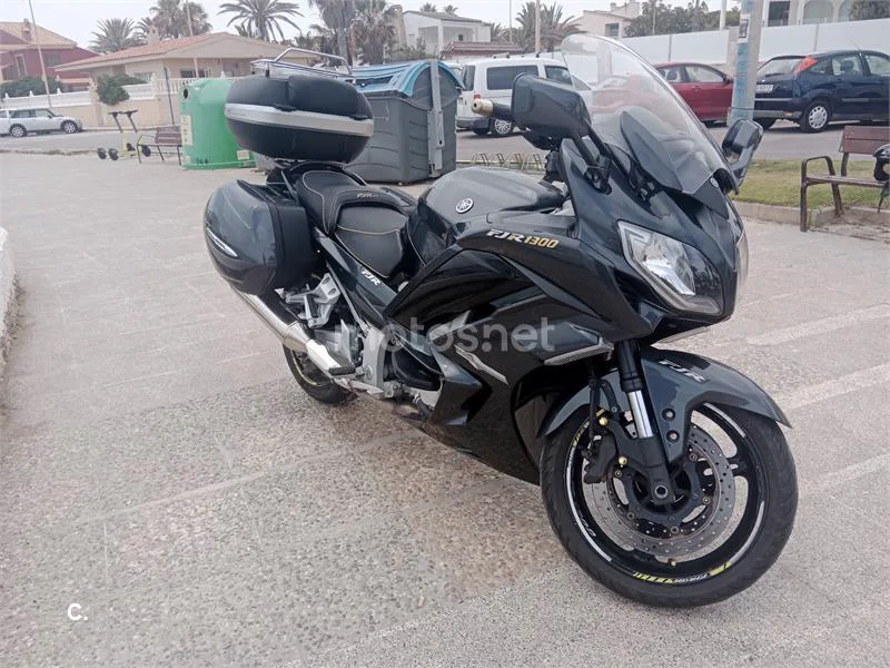 Yamaha FJR 1300 AE – Vista 3