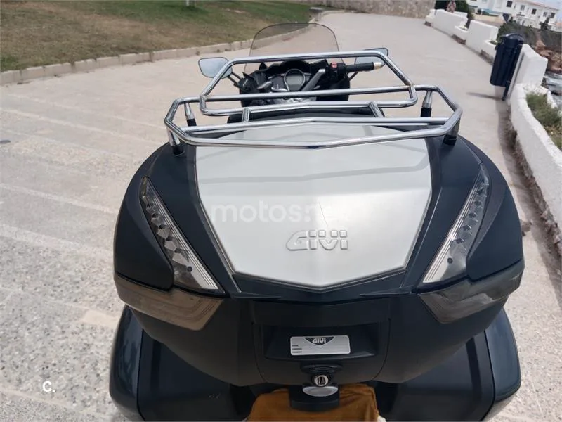 Yamaha FJR 1300 AE – Vista 7