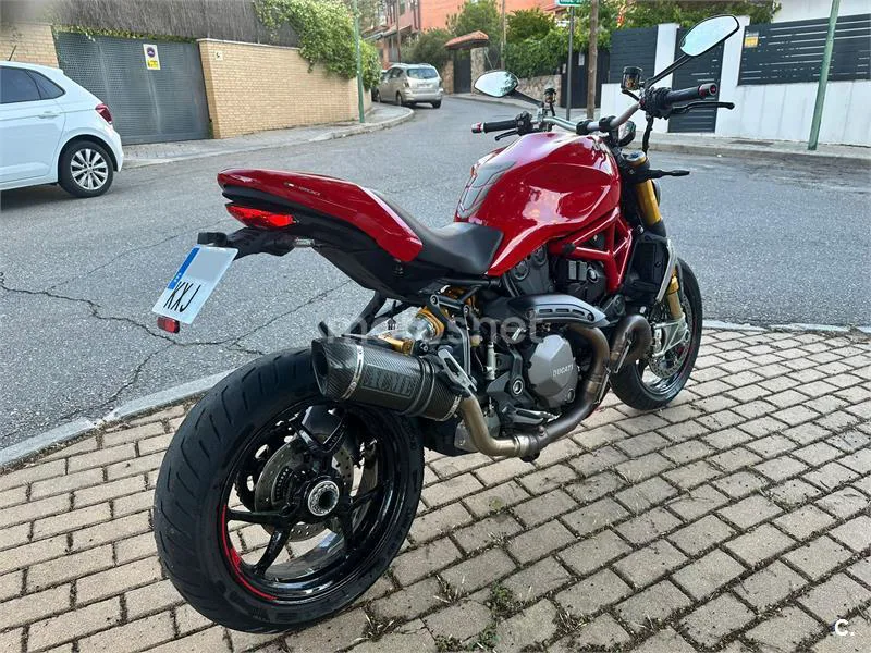 Ducati Monster 1200 S – Vista 8