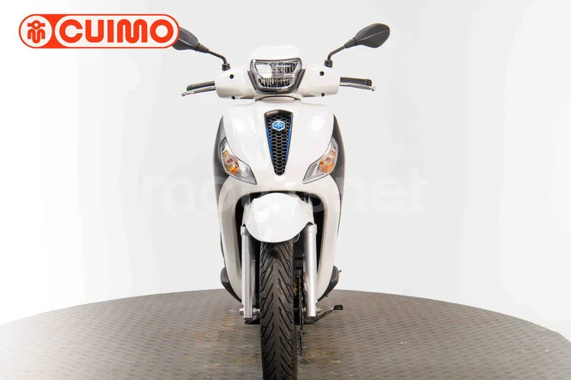 Piaggio Medley – Vista 10