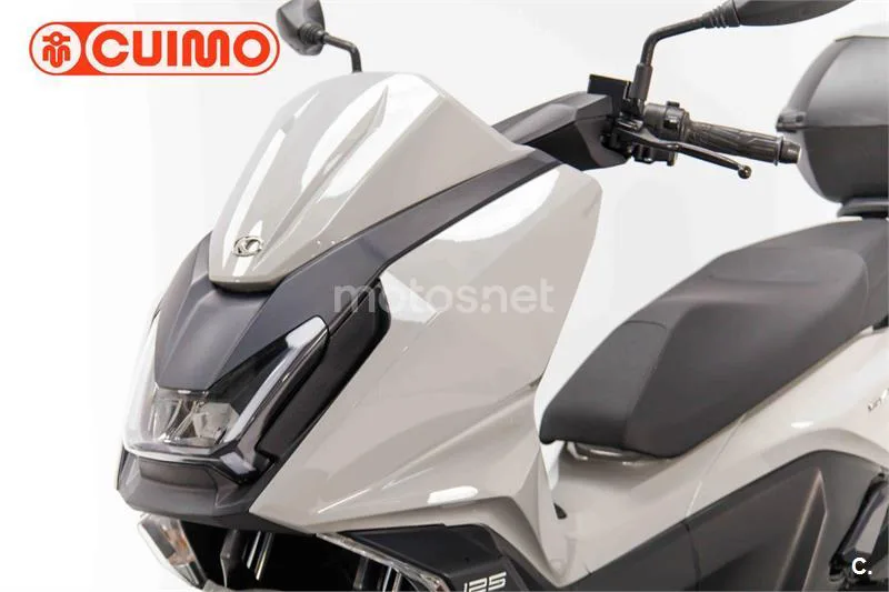 Kymco Sky Town 125 – Vista 11