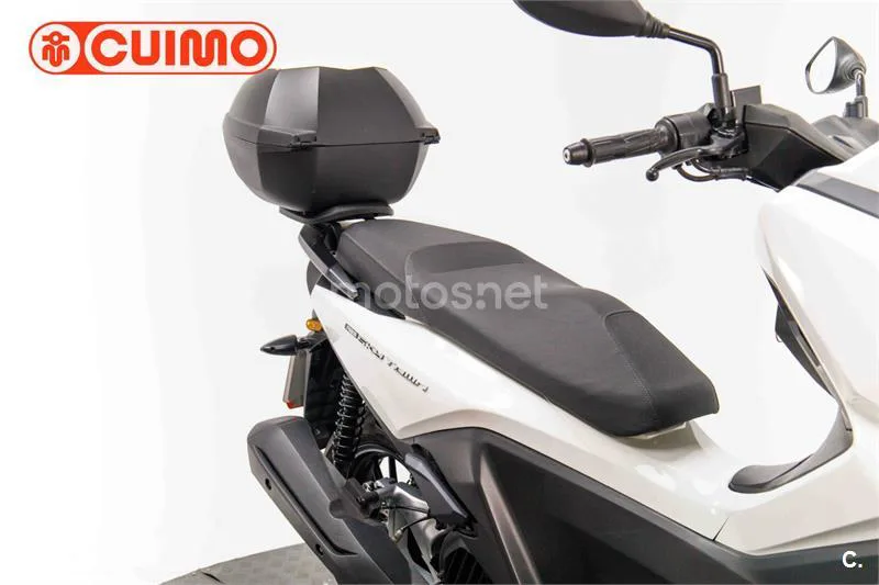 Kymco Sky Town 125 – Vista 12
