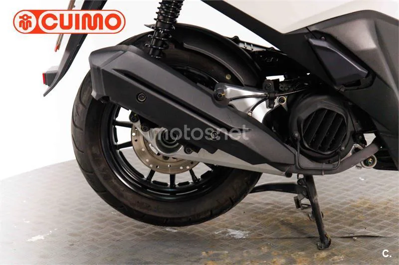 Kymco Sky Town 125 – Vista 14
