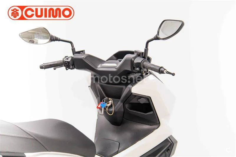 Kymco Sky Town 125 – Vista 15
