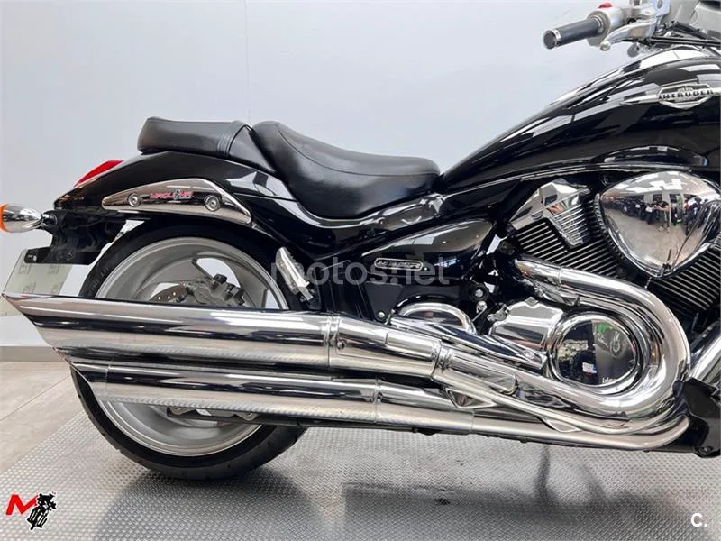 Suzuki Intruder M1800R – Vista 4