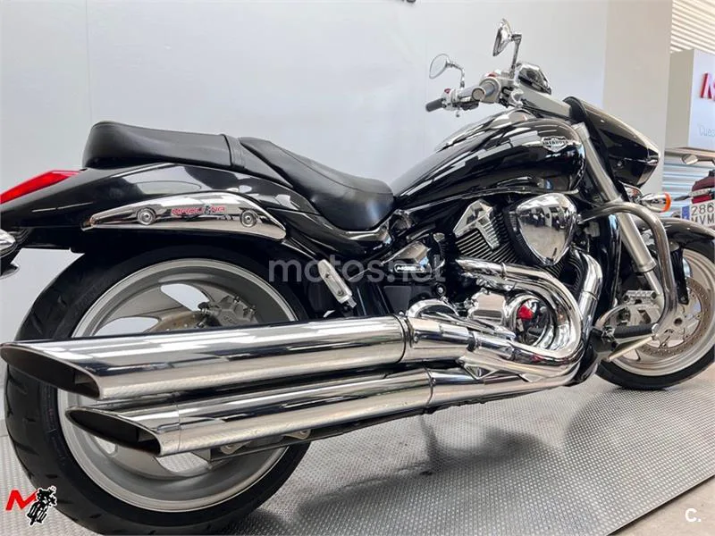 Suzuki Intruder M1800R – Vista 5