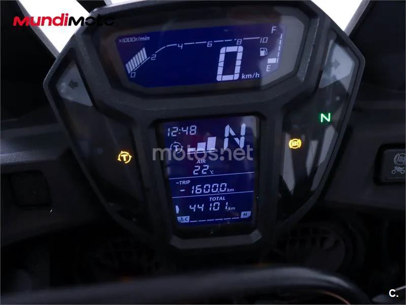 Honda CRF 1000L Africa Twin – Vista 12