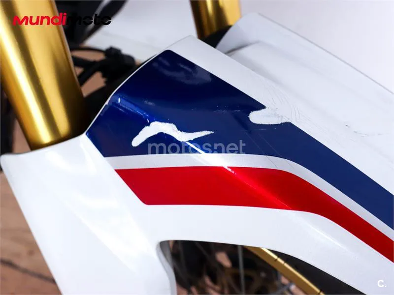 Honda CRF 1000L Africa Twin – Vista 20