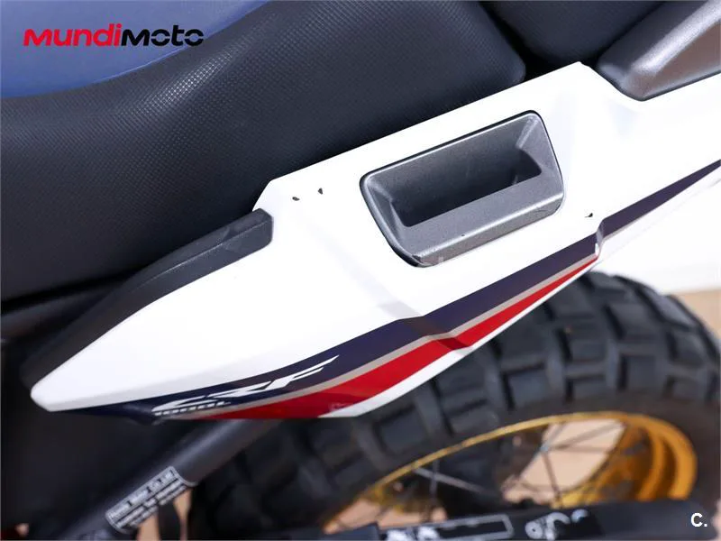 Honda CRF 1000L Africa Twin – Vista 35