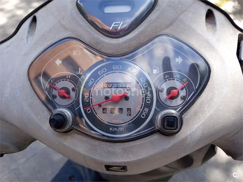 Honda PS 125i Passion – Vista 5