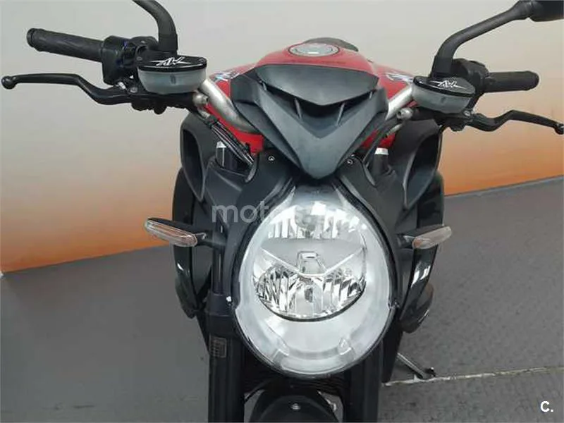 MV Agusta Brutale 800 – Vista 13