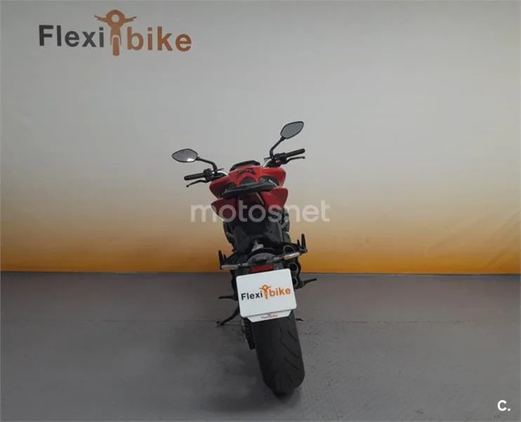 MV Agusta Brutale 800 – Vista 5