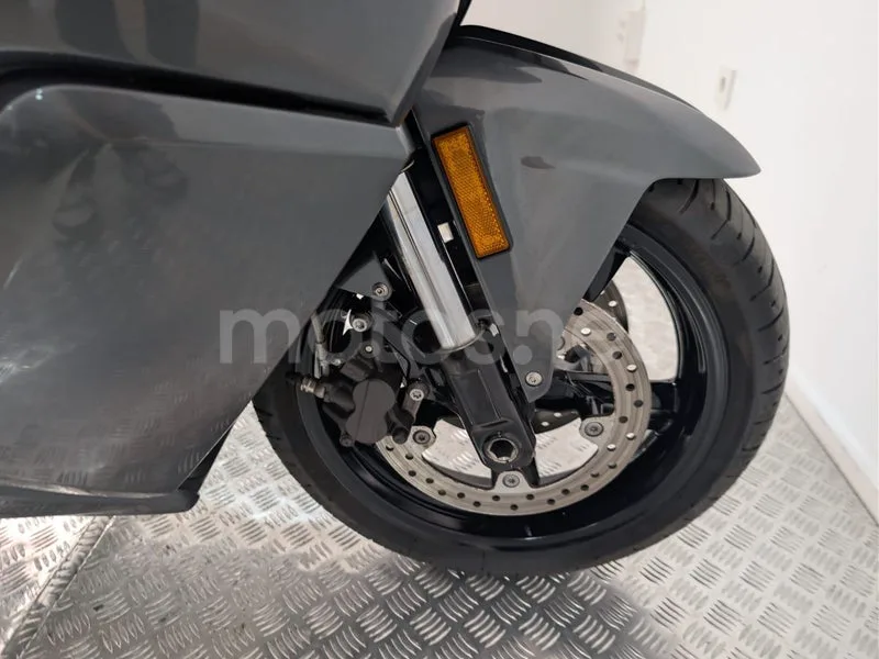BMW C Evolution - Vista 21