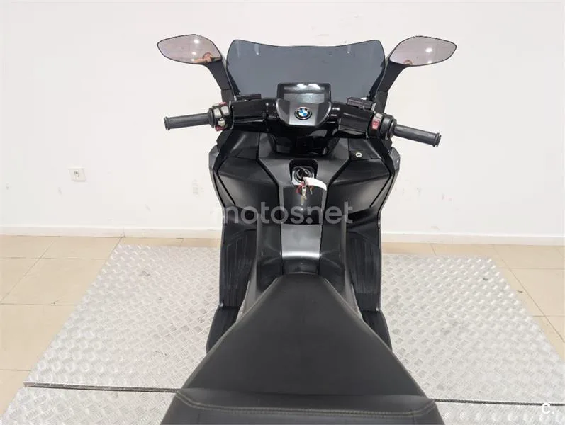 BMW C EVOLUTION – Vista 13