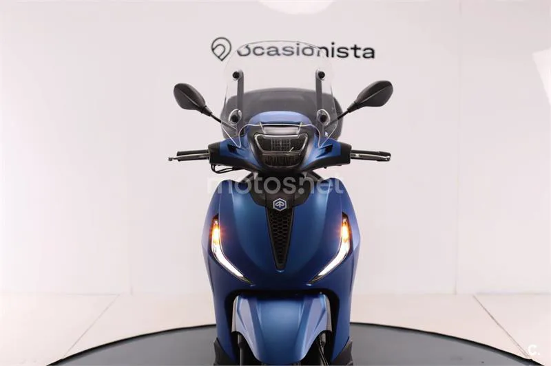 Piaggio Beverly – Vista 6