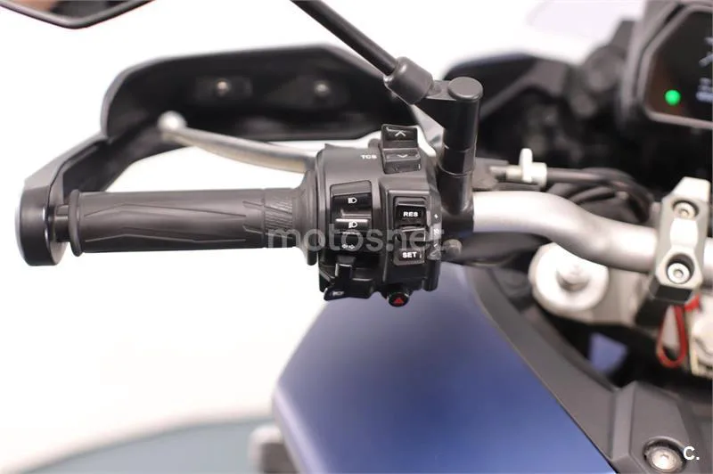Yamaha Tracer 900 – Vista 7