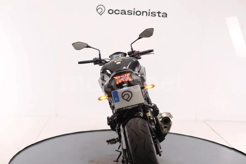 Kawasaki Z900 - Vista 10