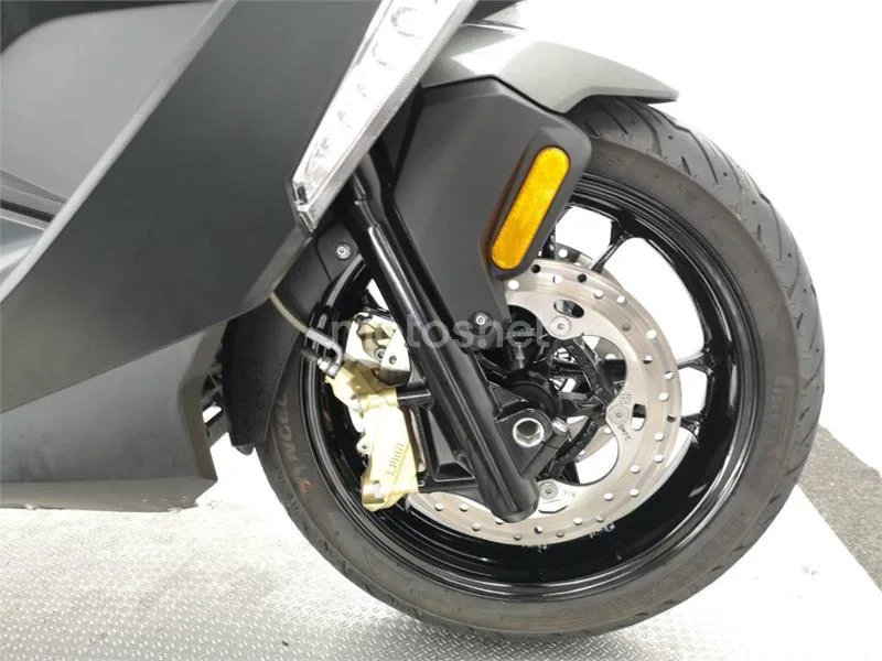 BMW C 400 GT – Vista 17