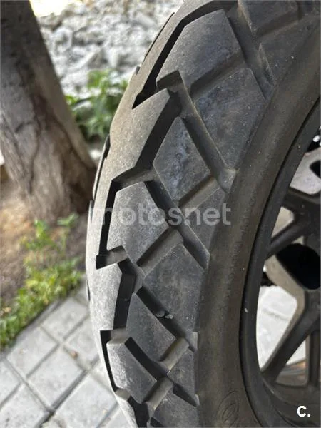 BMW F 750 – Vista 4