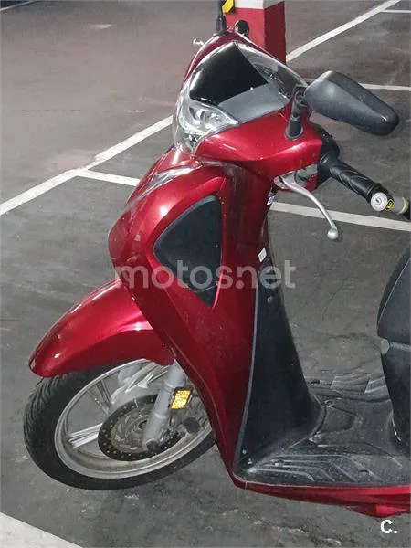 Honda SH 125i – Vista 6