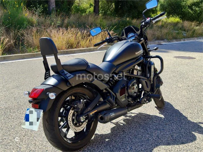 Kawasaki Vulcan S – Vista 4