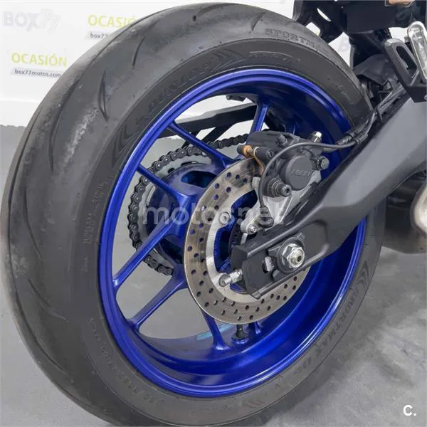 Yamaha MT-07 – Vista 14