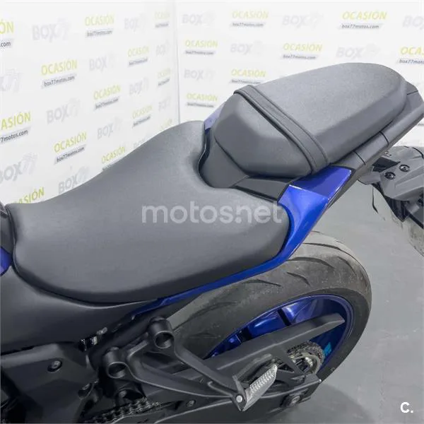 Yamaha MT-07 – Vista 8