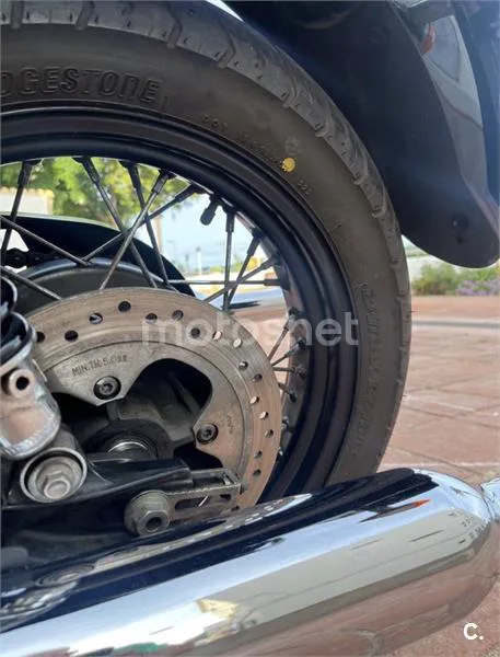 Triumph Bonneville T100 – Vista 8