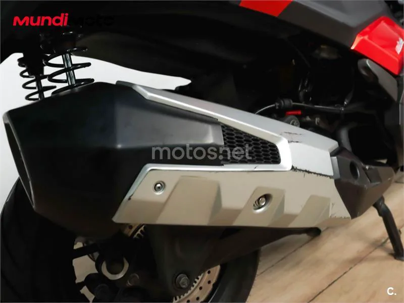 Kymco DTX 125 – Vista 16