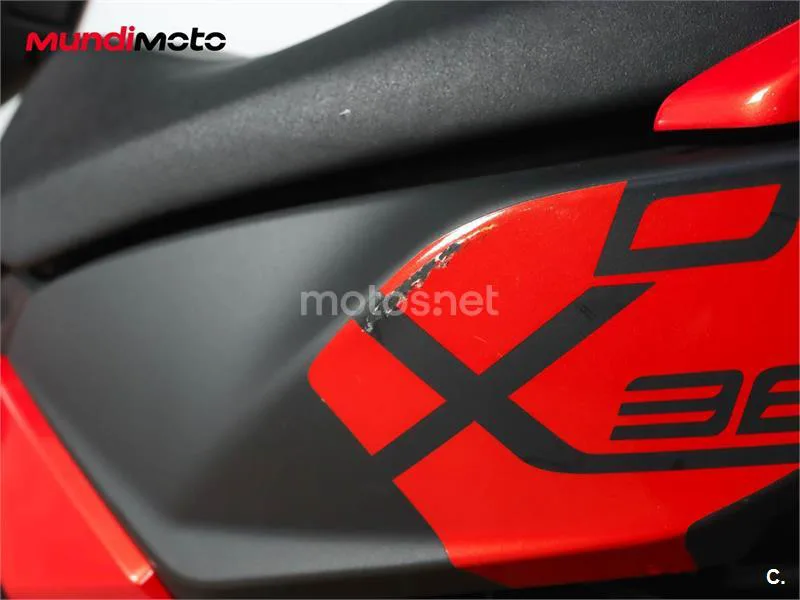 Kymco DTX 125 – Vista 21