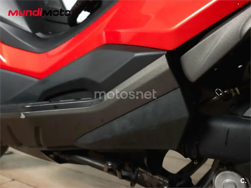 Kymco DTX 125 – Vista 22