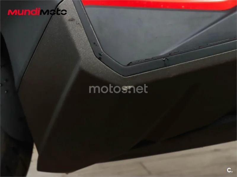 Kymco DTX 125 – Vista 24