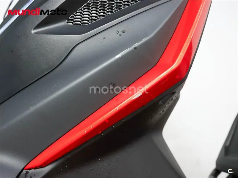 Kymco DTX 125 – Vista 26