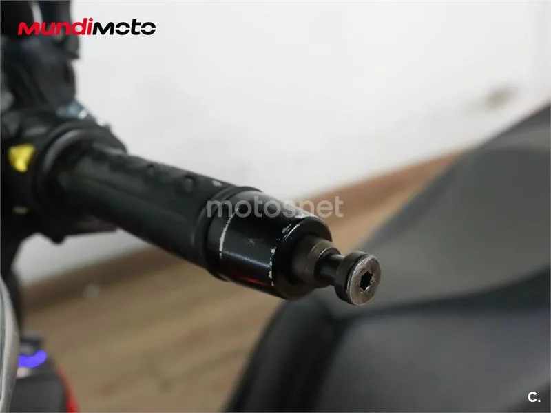 Kymco DTX 125 – Vista 28