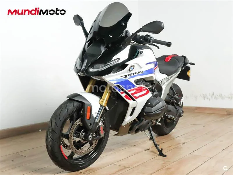 BMW R 1300 RS – Vista 7