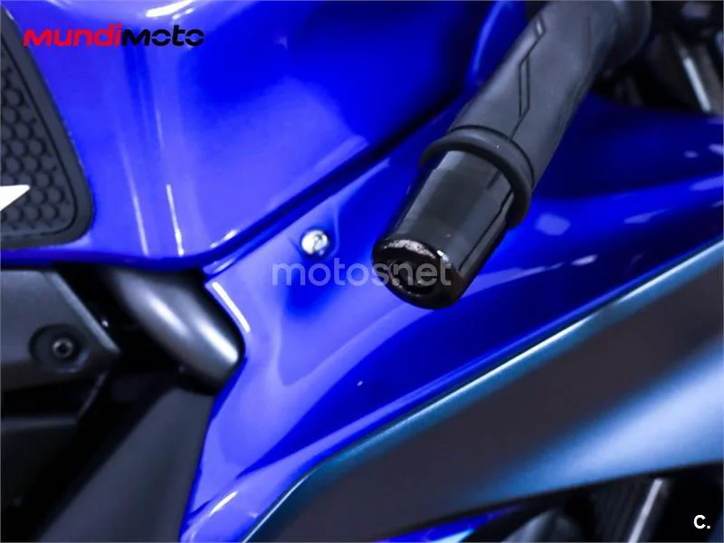 Yamaha R7 – Vista 15