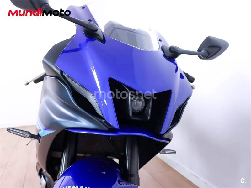 Yamaha R7 – Vista 5