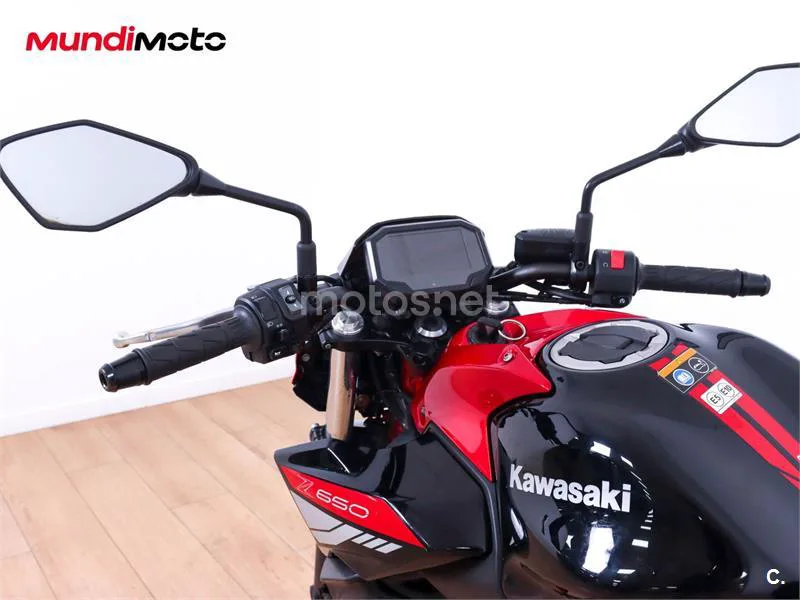 Kawasaki Z650 – Vista 11