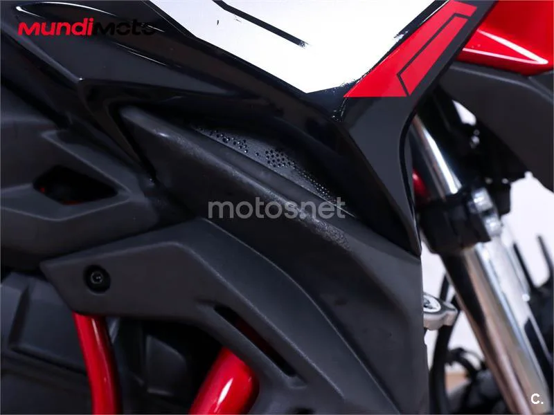 Kawasaki Z650 – Vista 17