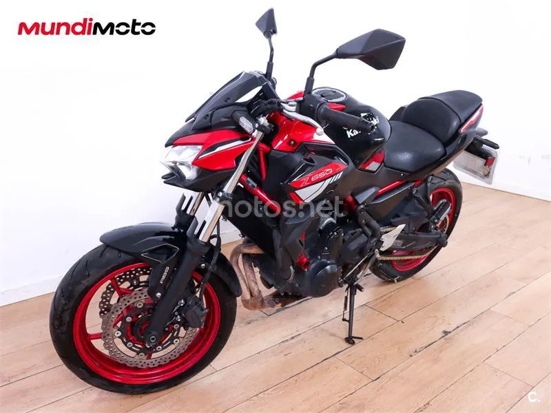 Kawasaki Z650 – Vista 7