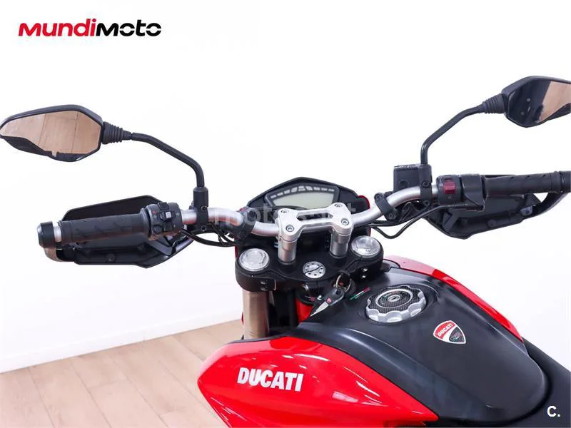 Ducati Hypermotard 939 – Vista 11