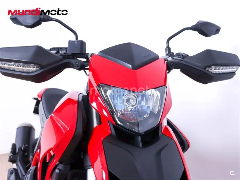 Ducati Hypermotard 939 – Vista 5