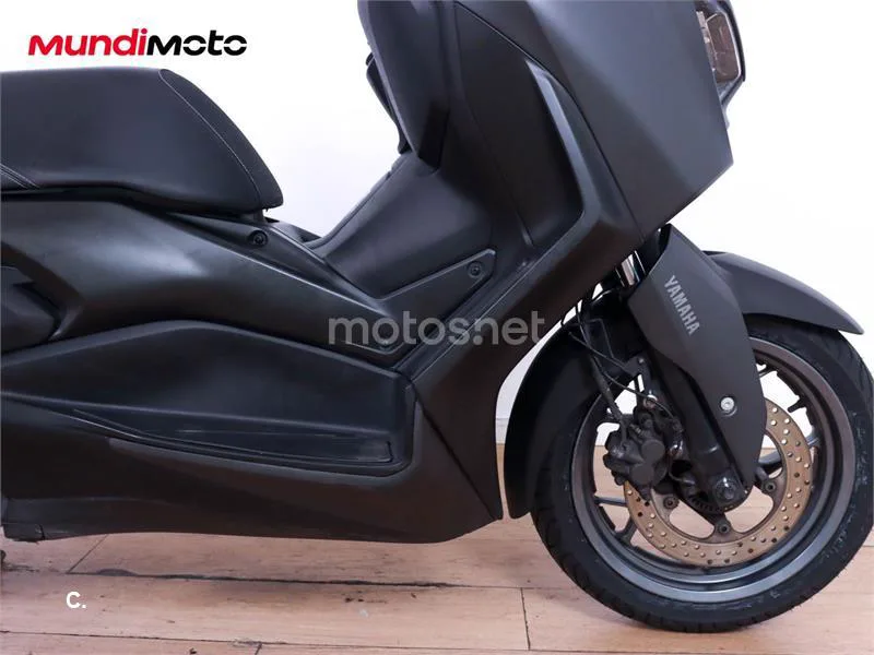 Yamaha XMAX 125 – Vista 26
