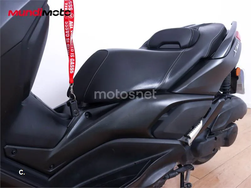 Yamaha XMAX 125 – Vista 10
