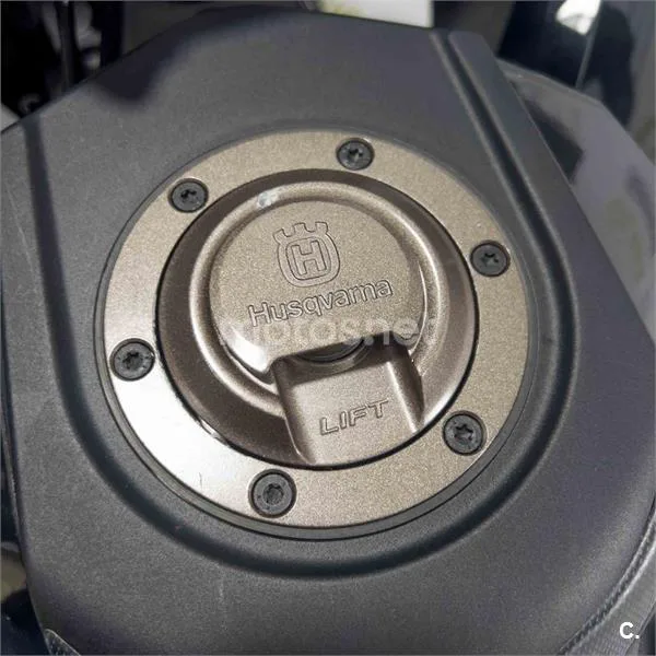 Husqvarna Norden 901 – Vista 15