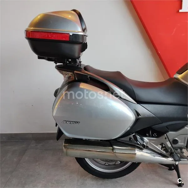 Honda NT 700 Deauville – Vista 10