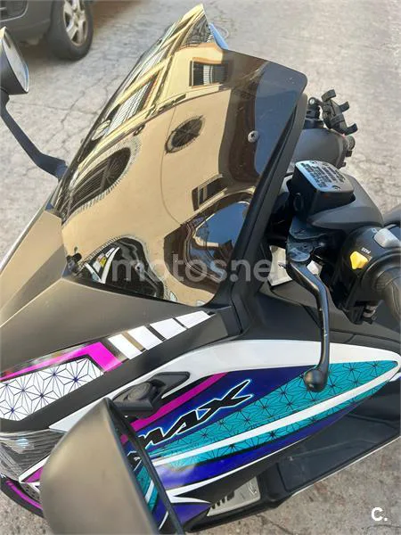Yamaha TMAX 530 – Vista 9