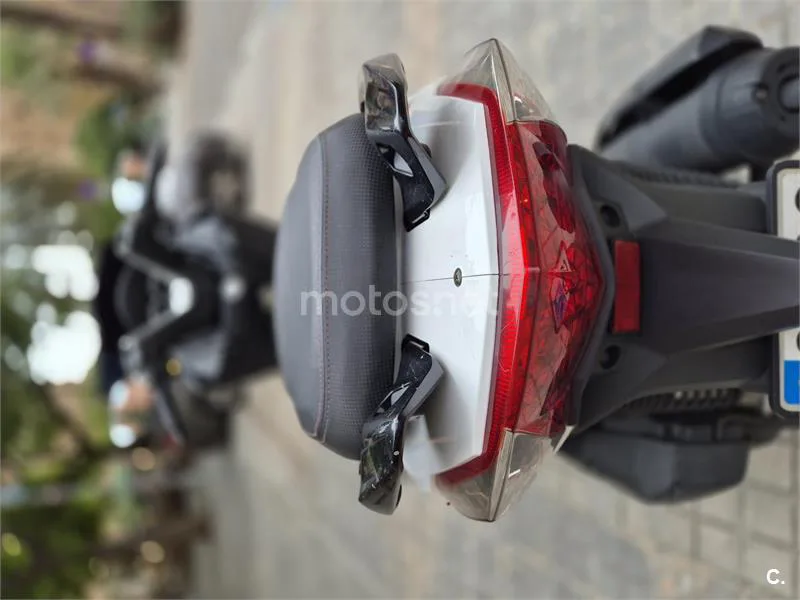 SYM Joymax 125 – Vista 7