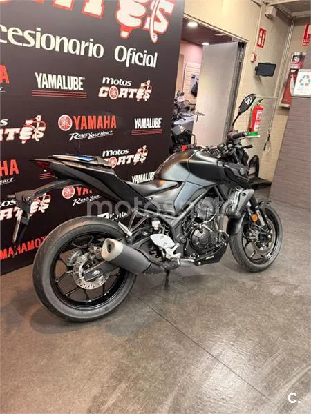Yamaha MT-03 – Vista 8