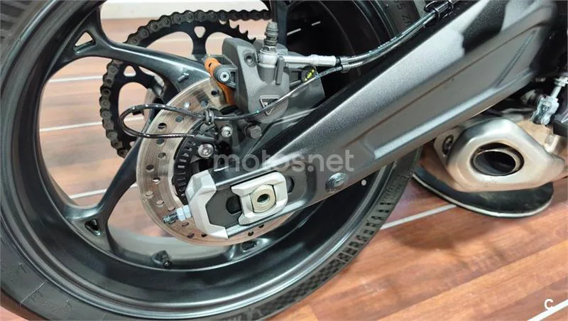 Triumph Daytona 660 – Vista 16
